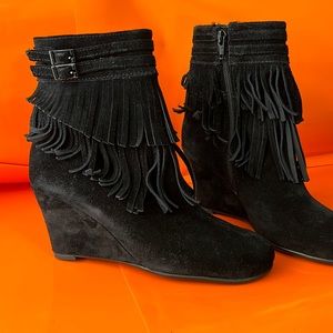 Aerosoles Plumming Bird Black Suede Boots
